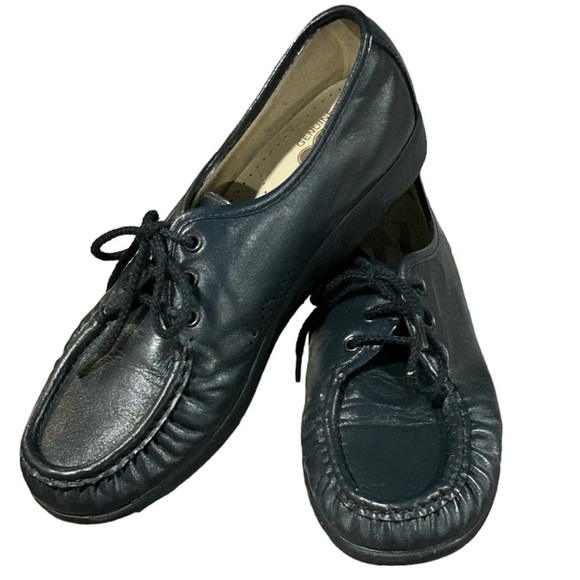 SAS San Antonio Shoes Lace Up
Genuine Leather Oxford Loafers Shoes
Size 9 - Picture 1 of 8